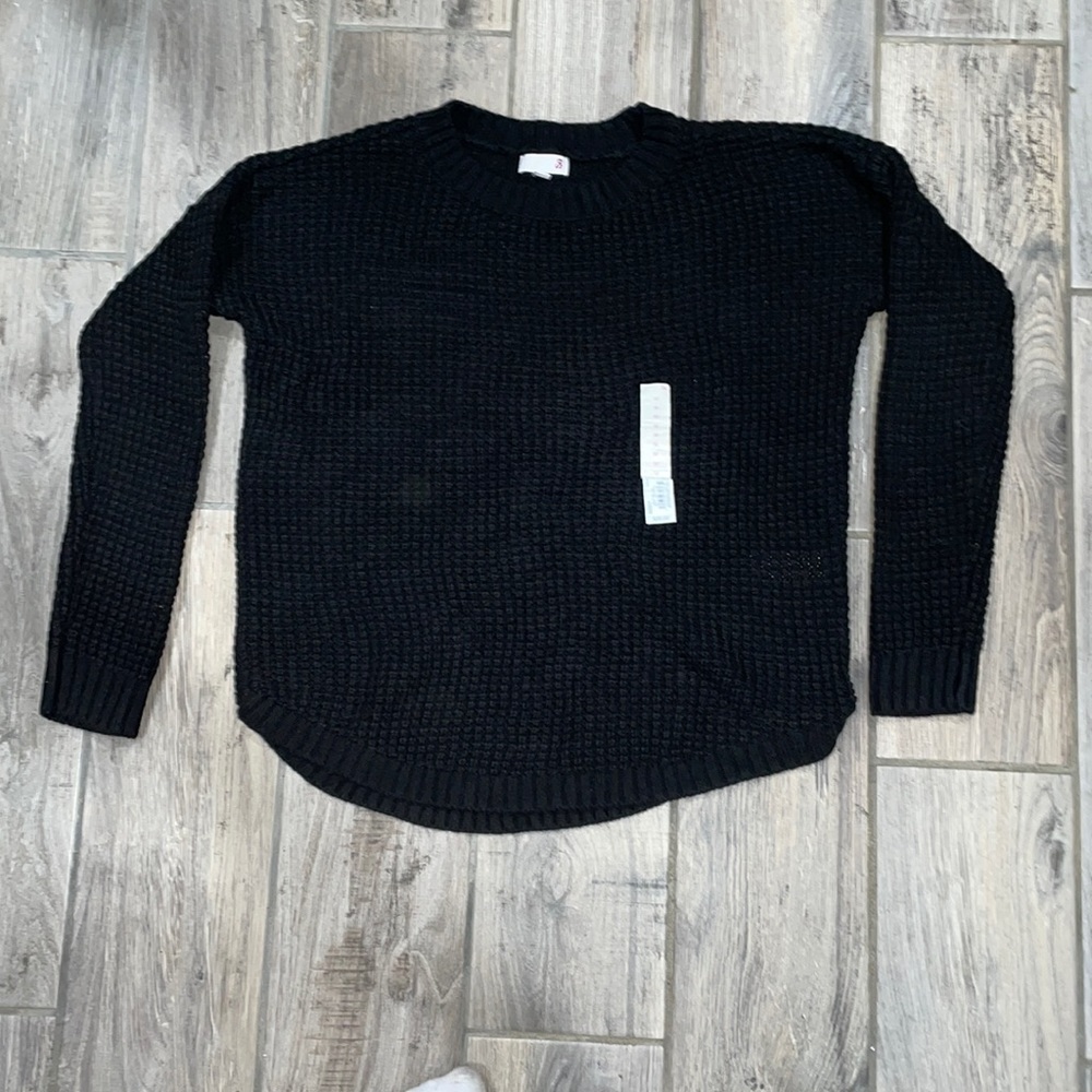 Women’s So medium black sweater